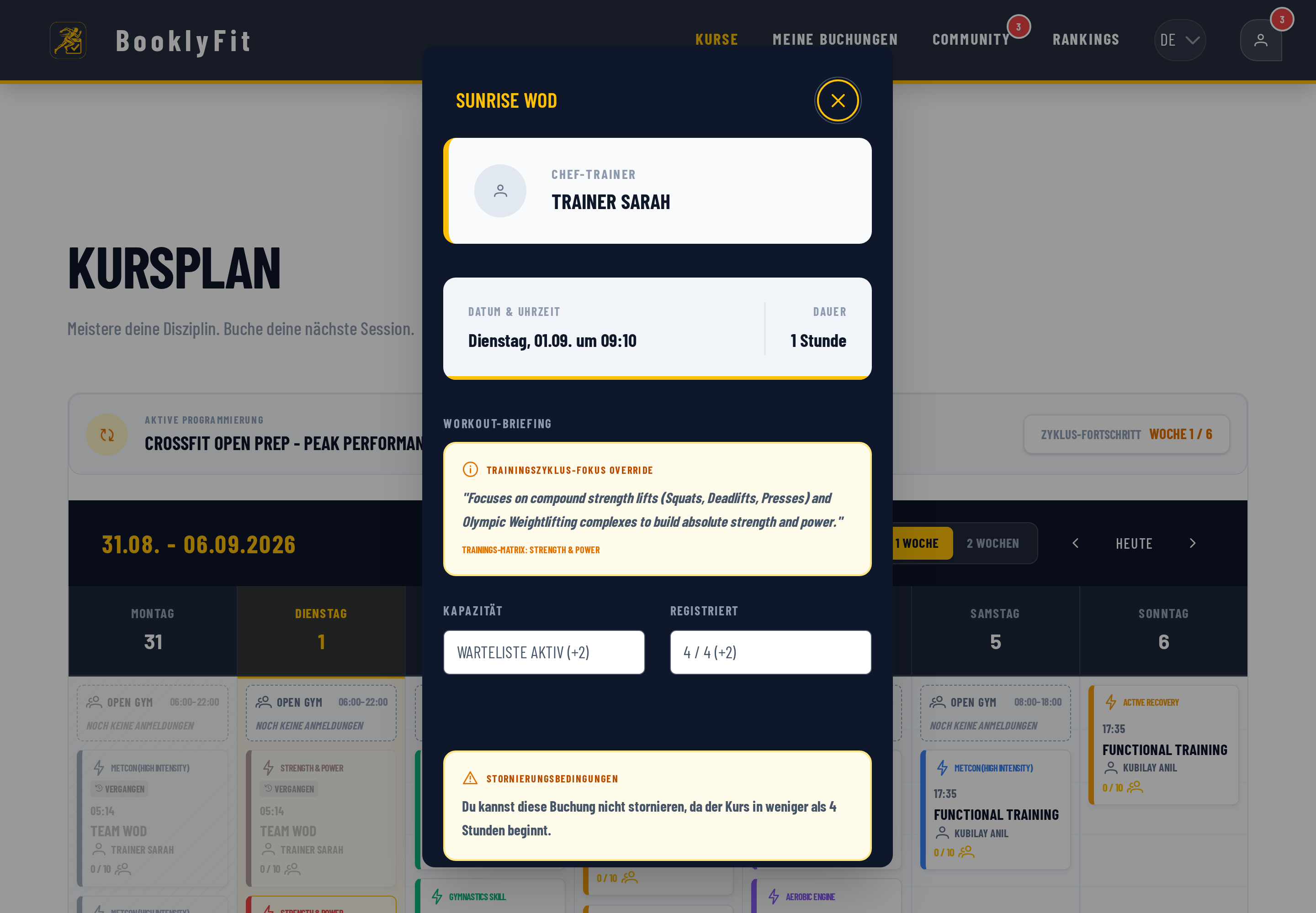 BooklyFit Kursdetail mit aktiver Warteliste (+2) bei vollem Kurs